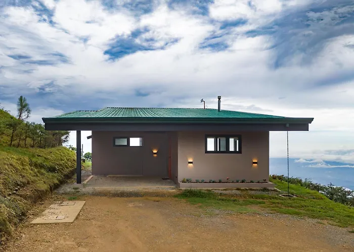 Villas Paramo Cloud Forest Hotel