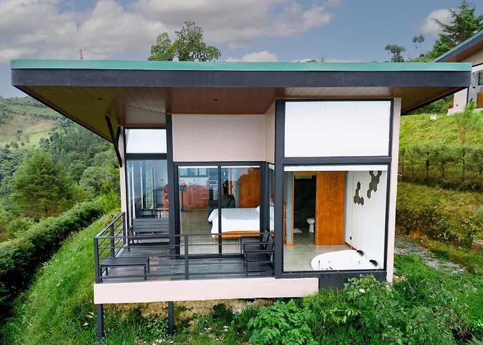 Villas Paramo Cloud Forest Hotel