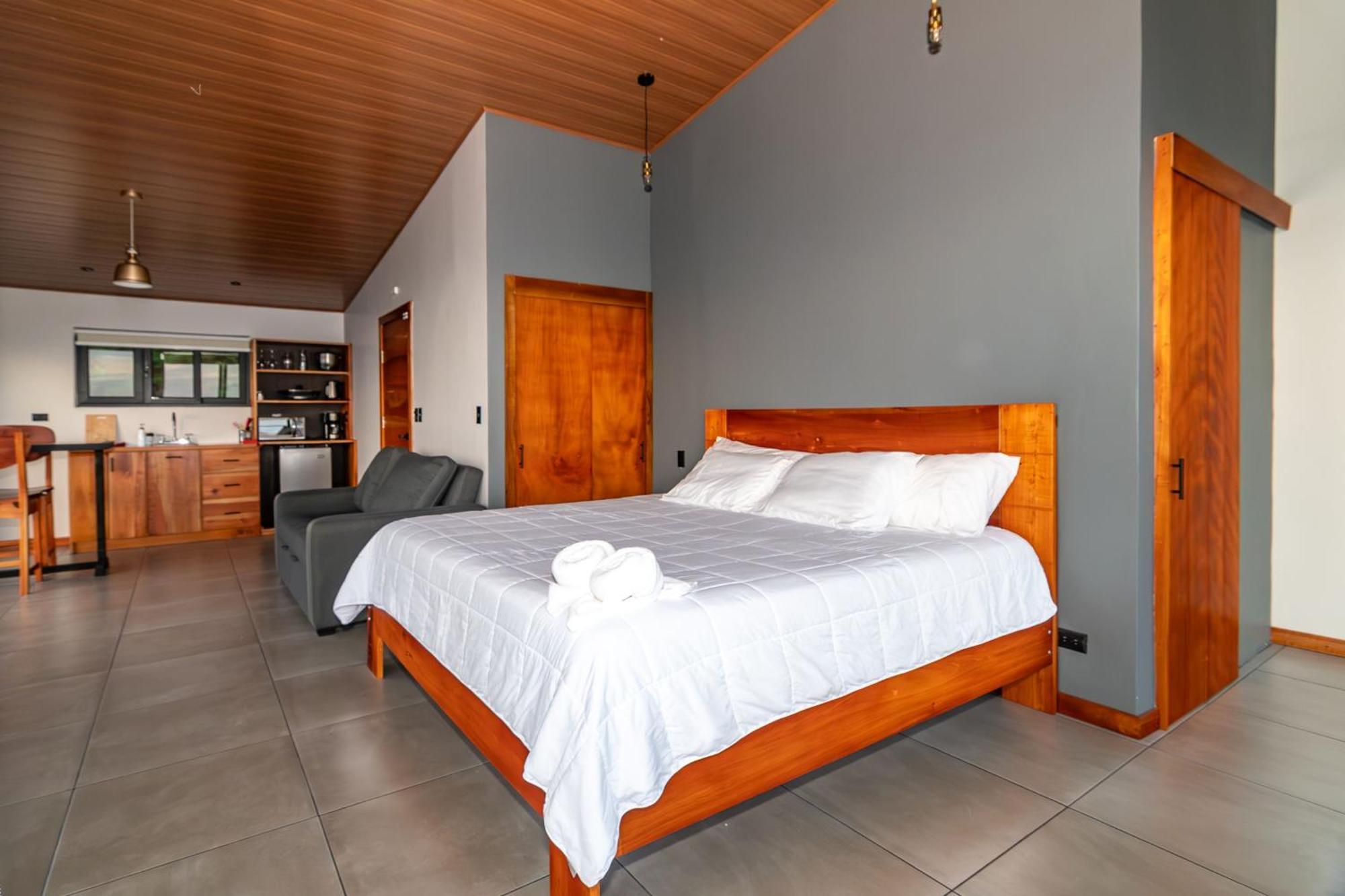 Paramo Cloud Forest Villa Division